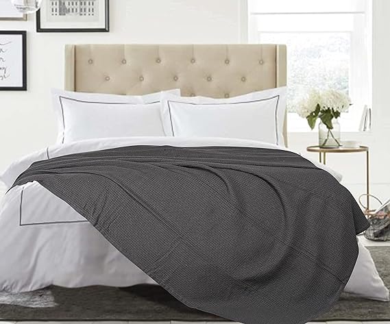 Premium King Size Cotton Light Blanket - Waffle Honeycomb Design for Farmhouse Style, Ideal for Picnics & Travel - 108x90in