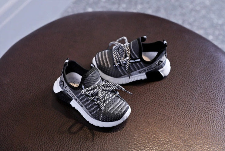 Breathable  Soft Bottom Non-Slip Casual Kids Sport Shoes Sneakers